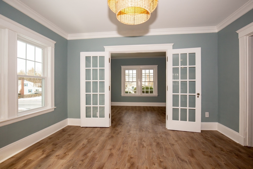 1121 Commercial Street # 1