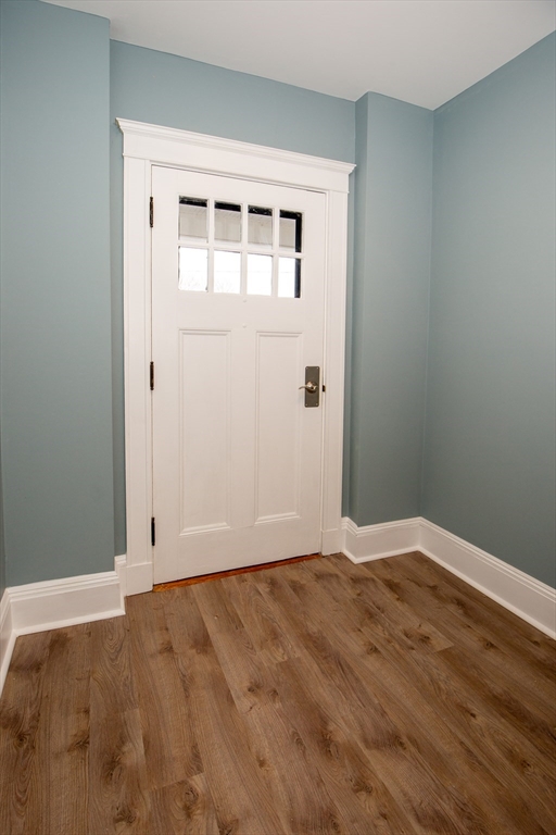 1121 Commercial Street # 1