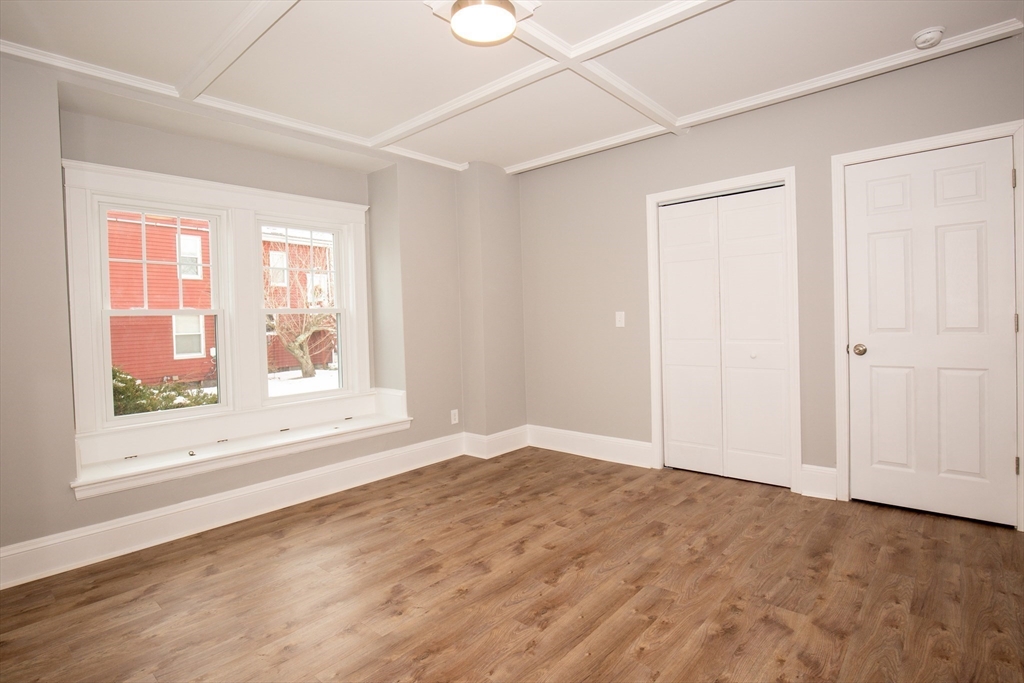 1121 Commercial Street # 1