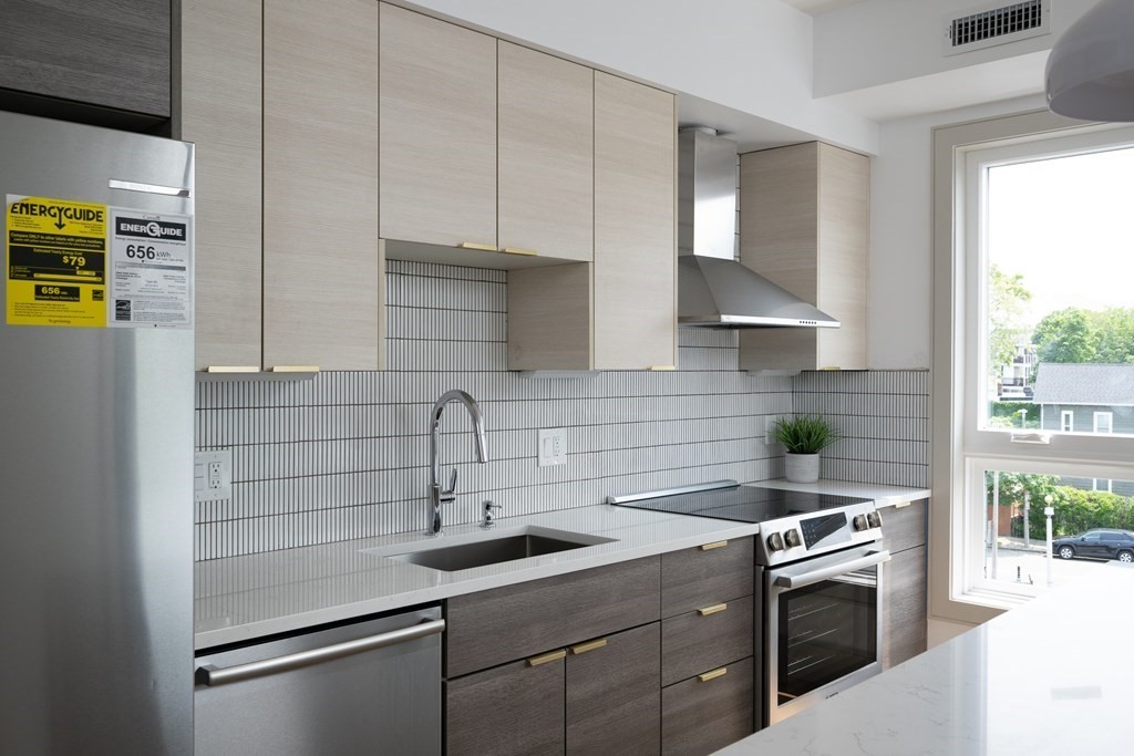 19 Clapp Street # 3