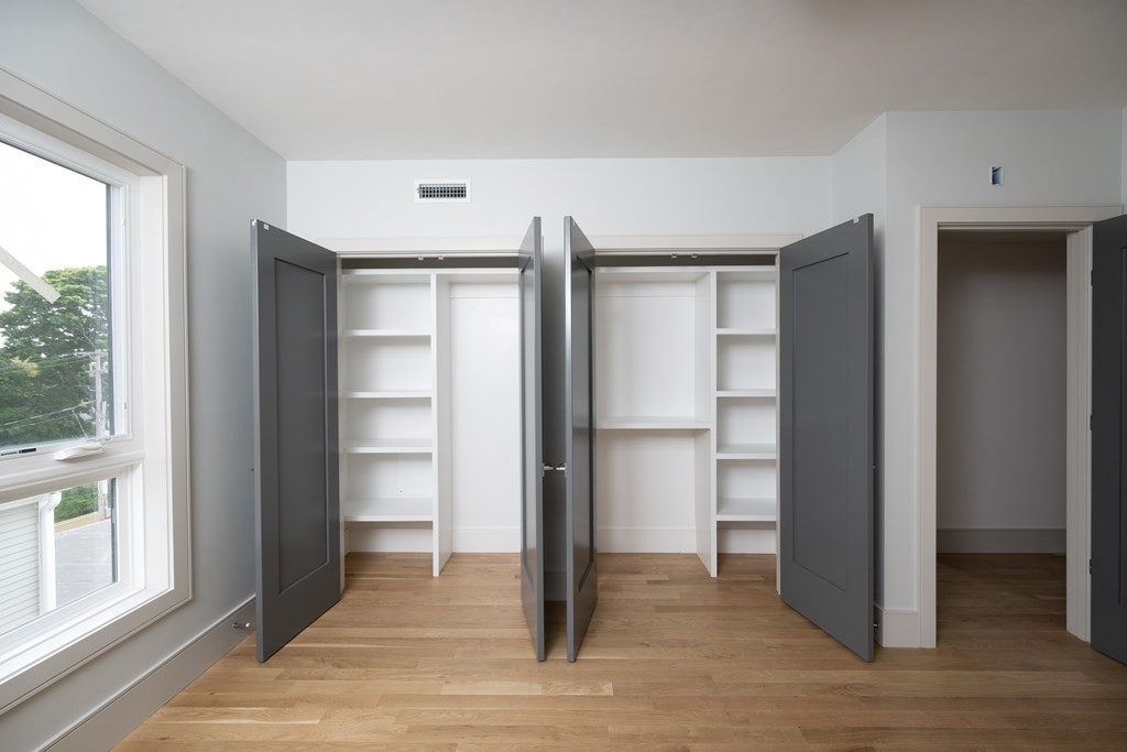 19 Clapp Street # 3