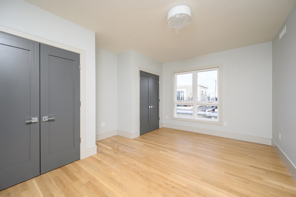 19 Clapp Street # 5