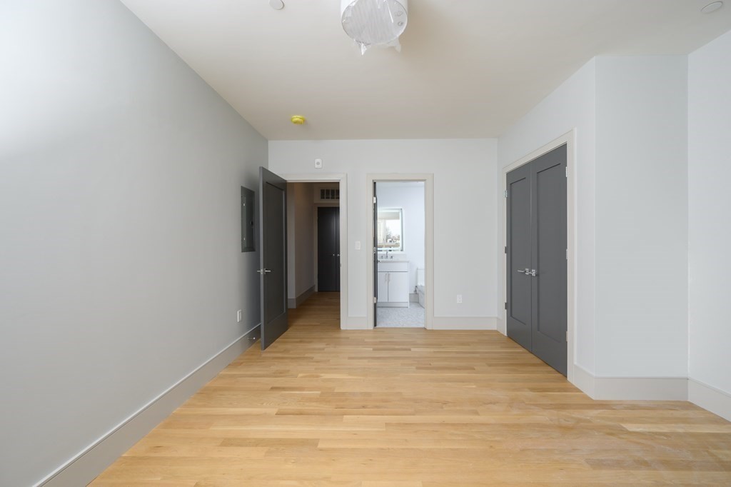 19 Clapp Street # 5