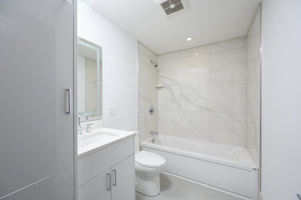 19 Clapp Street # 5
