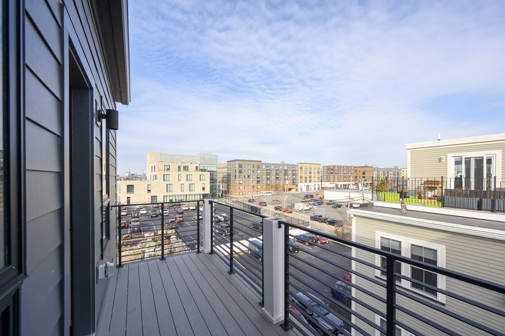 19 Clapp Street # 5