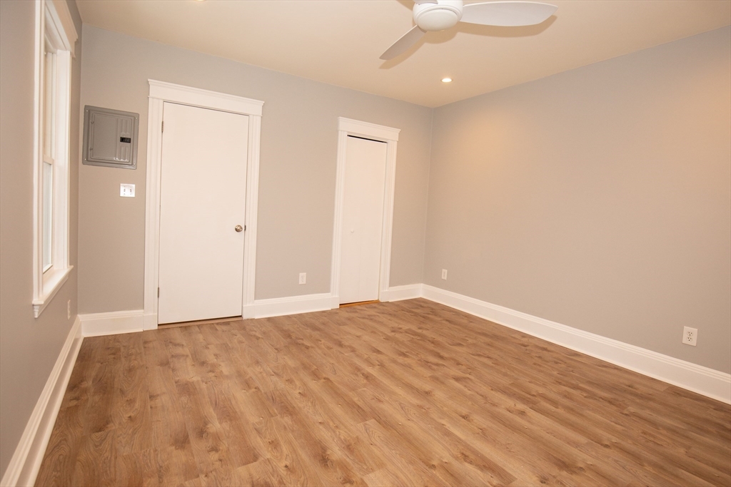 1121 Commercial Street # 2