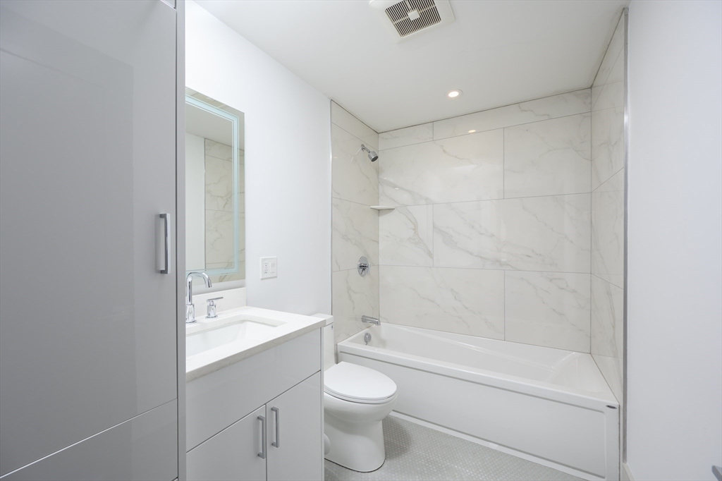 19 Clapp Street # 2