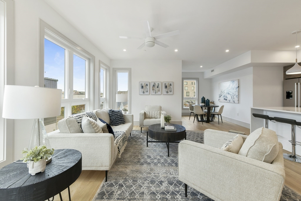 19 Clapp St. # 4