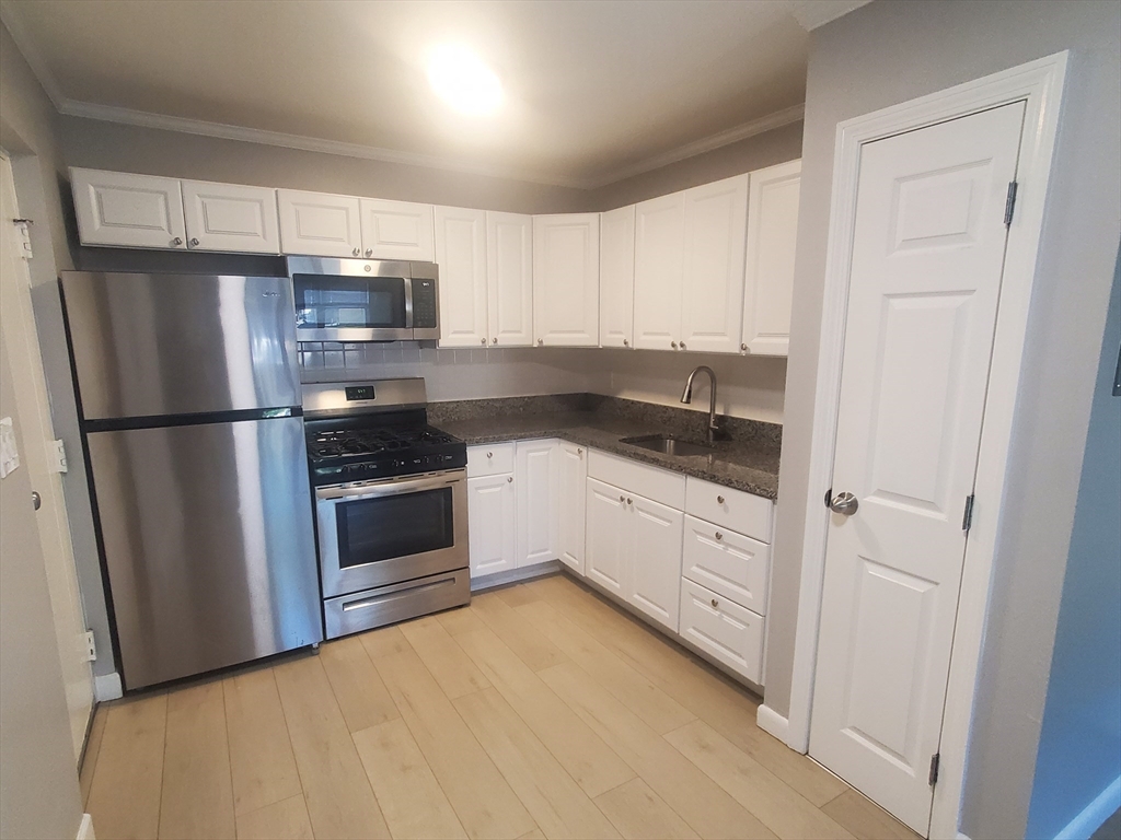 215 Pearl Street # 9