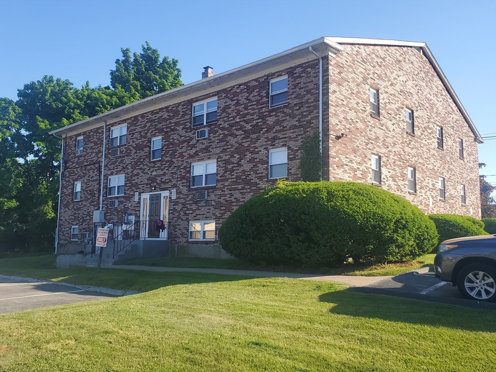 215 Pearl Street # 9