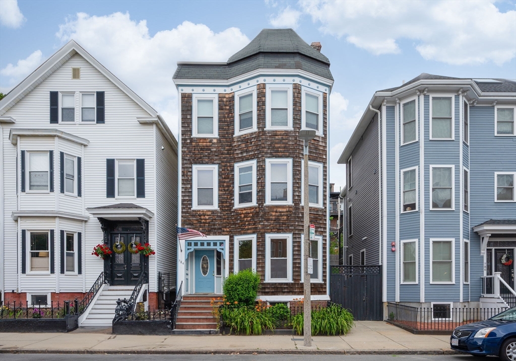 784 East 4th # 3