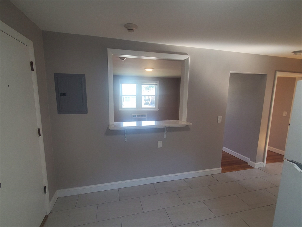 433 Sea Street # 3