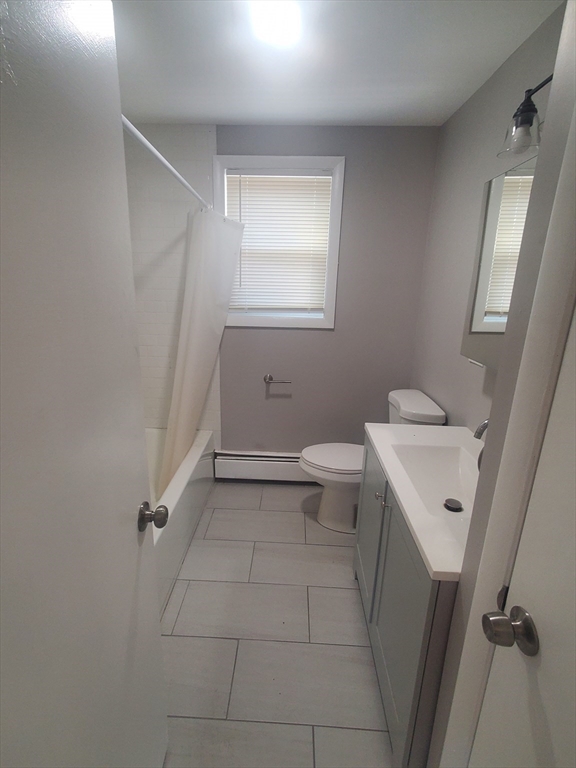 433 Sea Street # 3