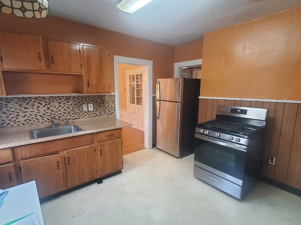 51 Codman Hill Ave # 1