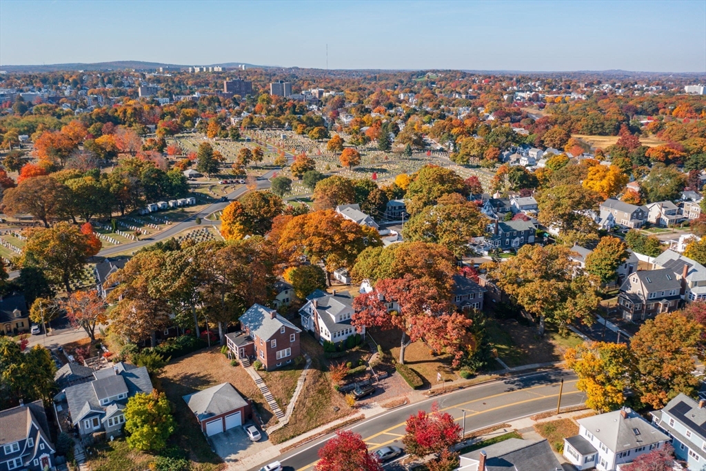 1427 Quincy Shore Dr