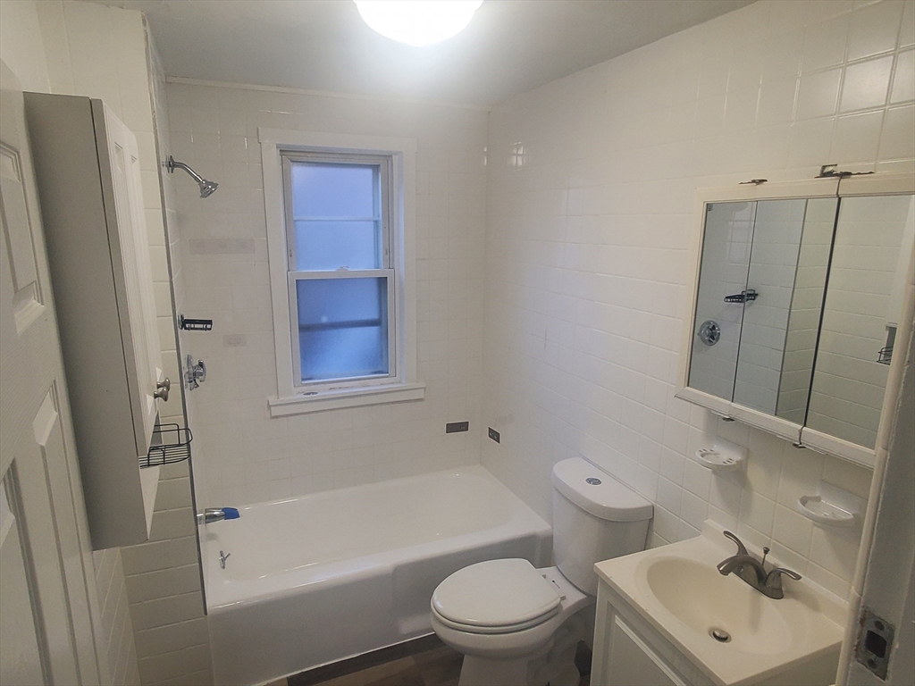94 Cowper Street # 2