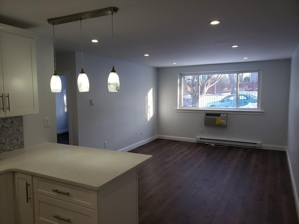 36 Nahant Ave # 4