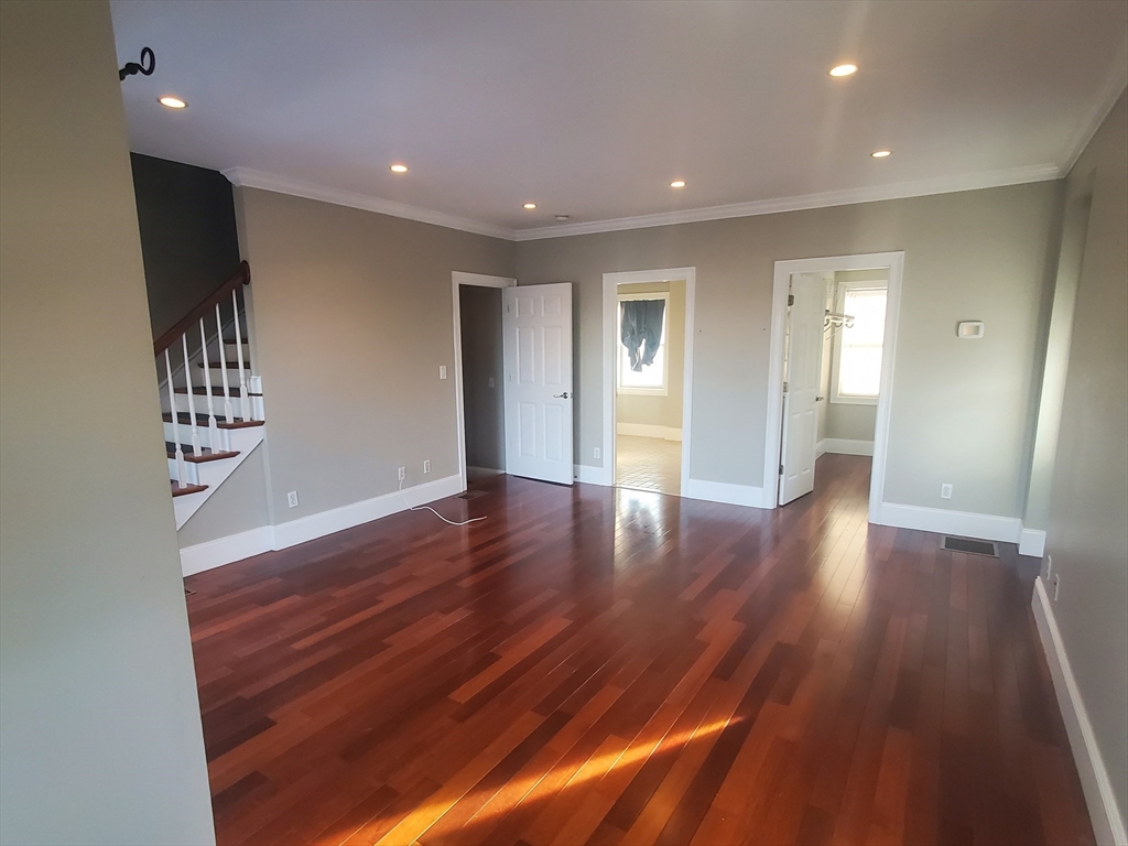 23 Ericsson Street # 23