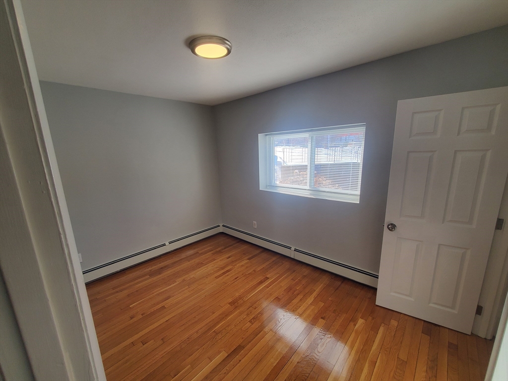 4 Oakcrest Road # 23
