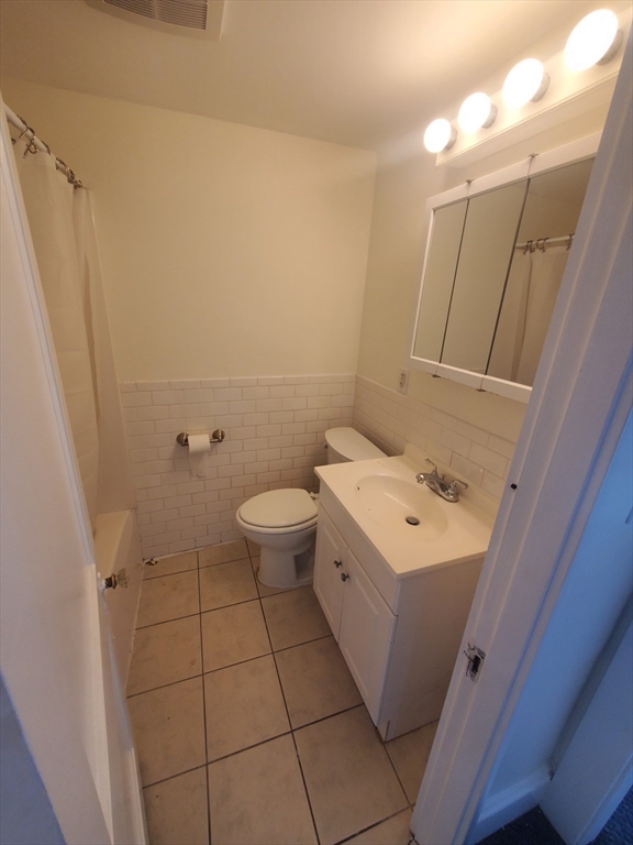996 Hancock Street # 2