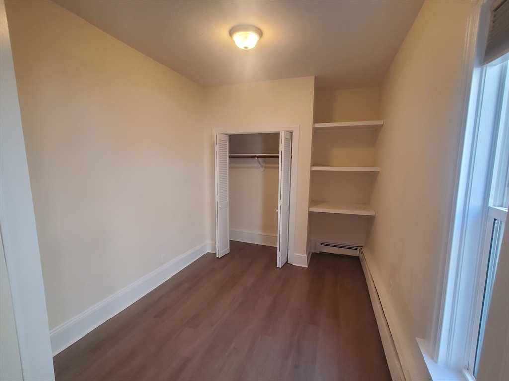 586 Freeport # 1