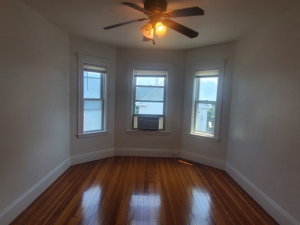 26 Buttonwood Street # 3