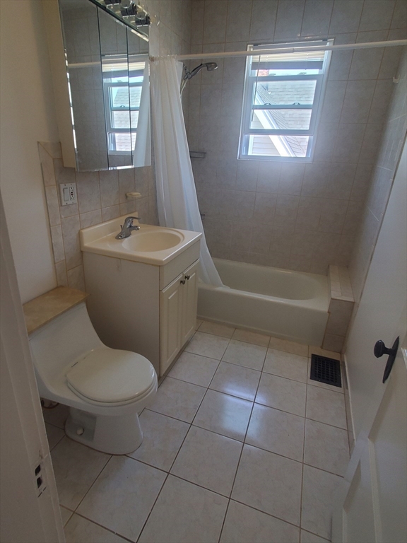 26 Buttonwood Street # 3