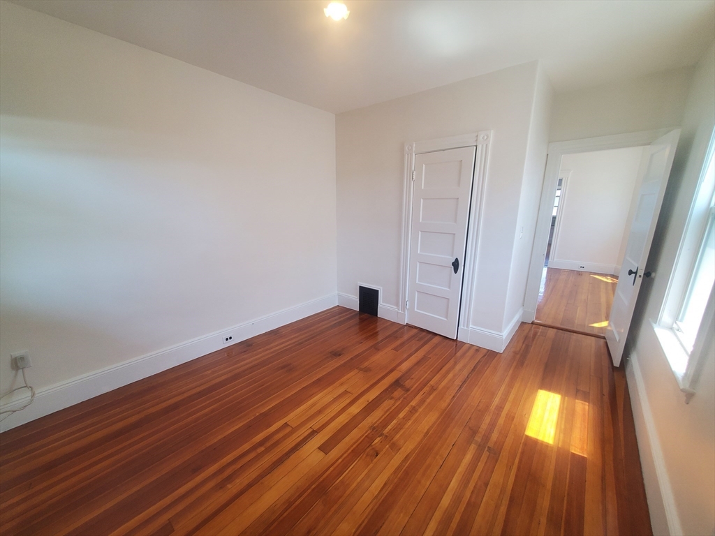 26 Buttonwood Street # 3