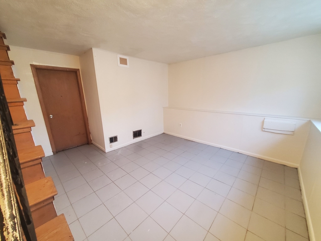 174 Pine Street # 7