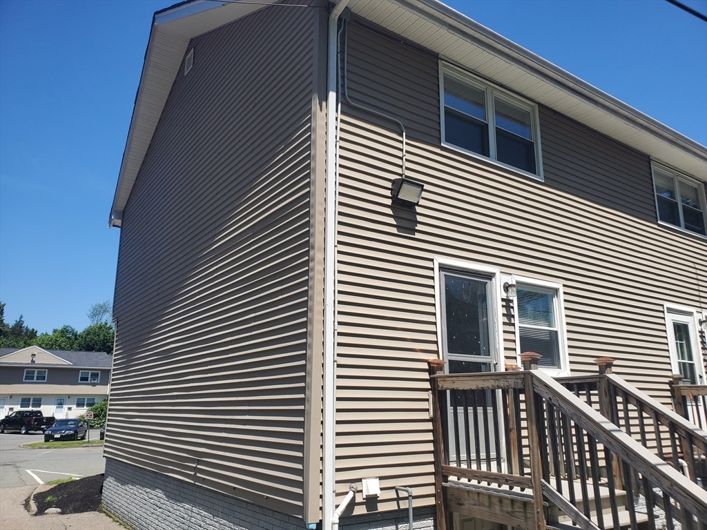 174 Pine Street # 7