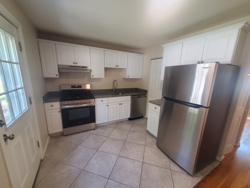 174 Pine Street # 27