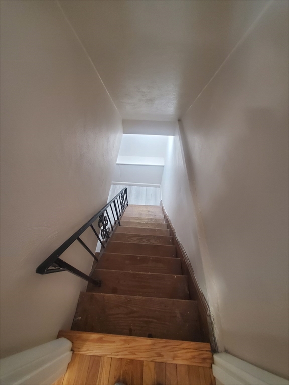 174 Pine Street # 27
