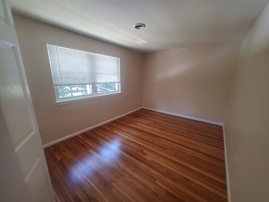 174 Pine Street # 27