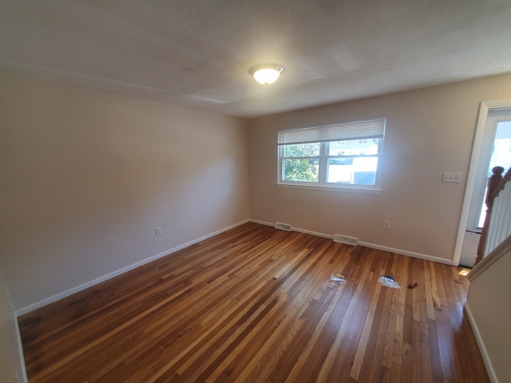 174 Pine Street # 27