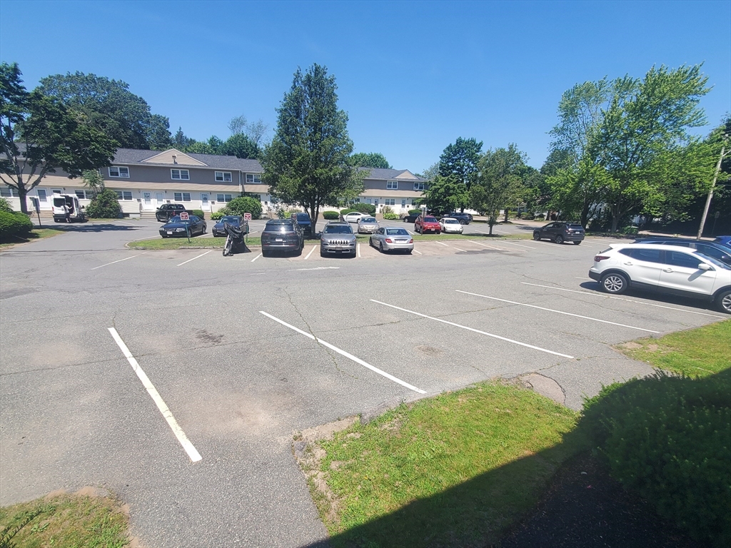 174 Pine Street # 27