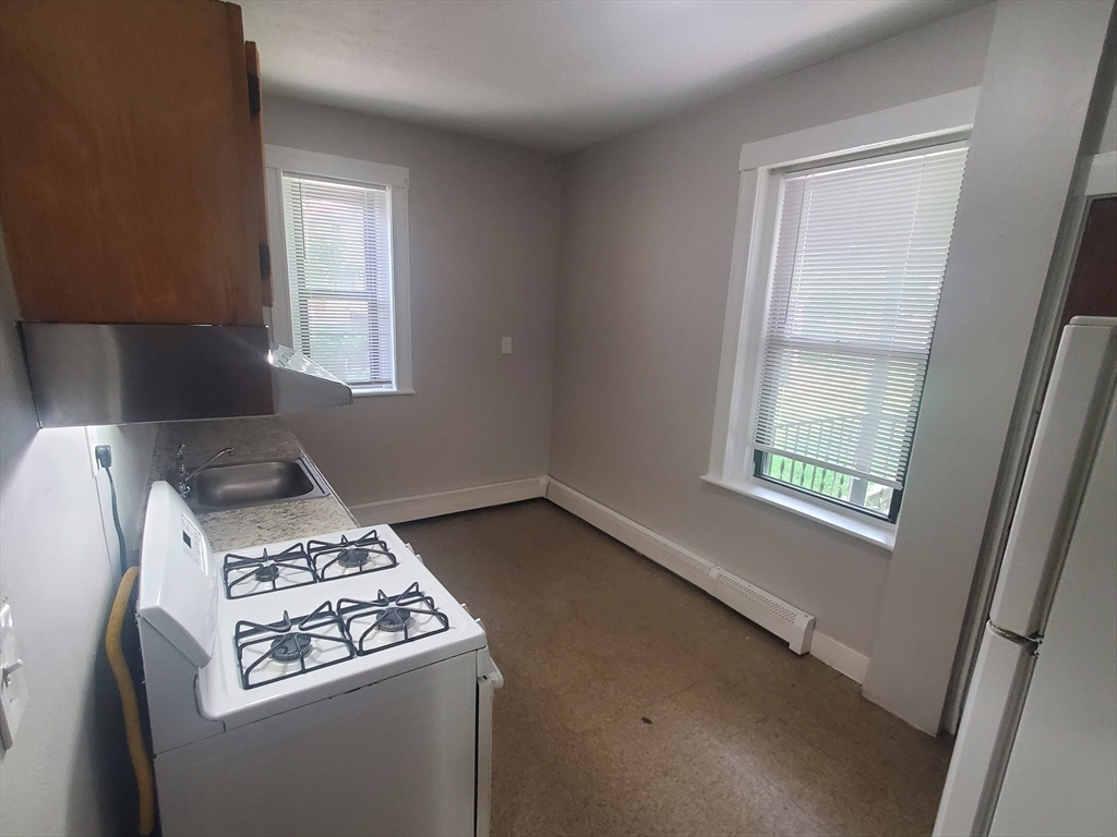 72 Walnut Park # 3