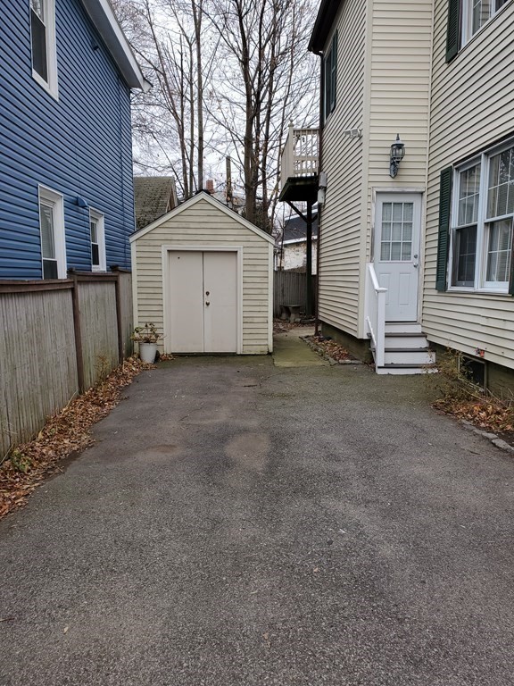47 Moseley Street # 1
