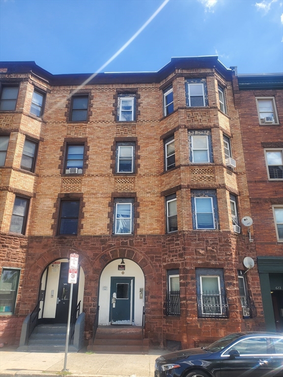 620 Dudley Street # 4