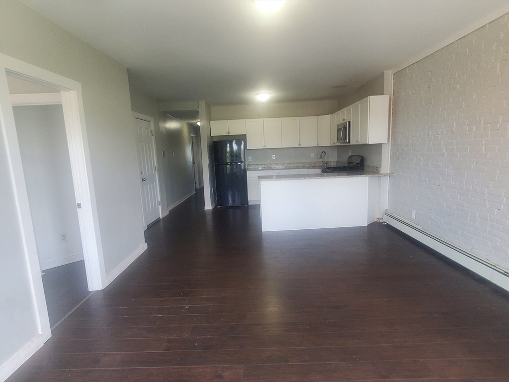 620 Dudley Street # 4