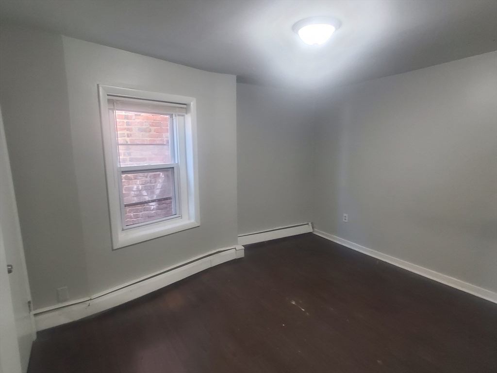 620 Dudley Street # 4