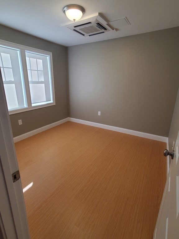 10 Ashton Street # 1