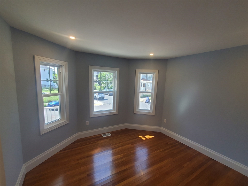 29 Helena Road # 1