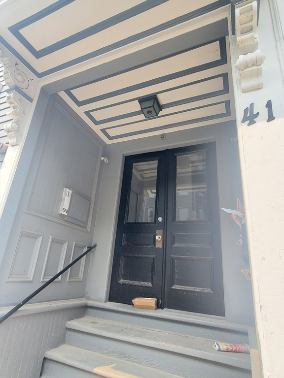 41 Washburn Street # 1