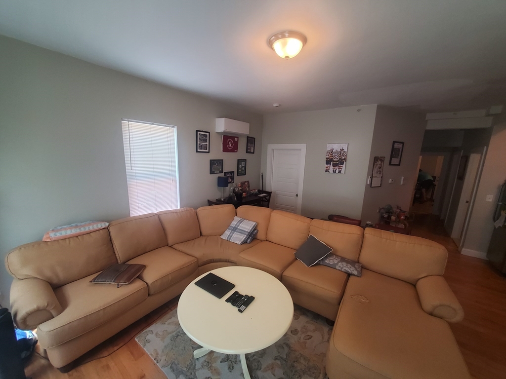 41 Washburn Street # 1
