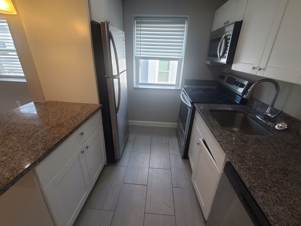 24 Colgate Road # 13