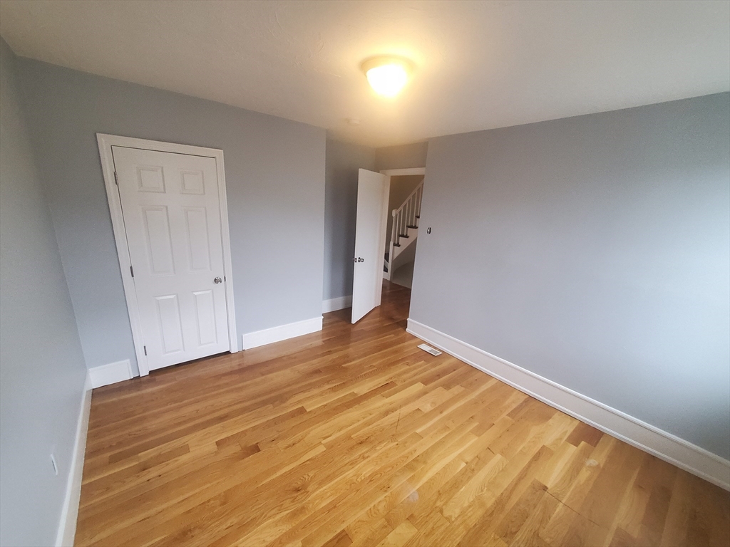 4 Sexton Court # 4