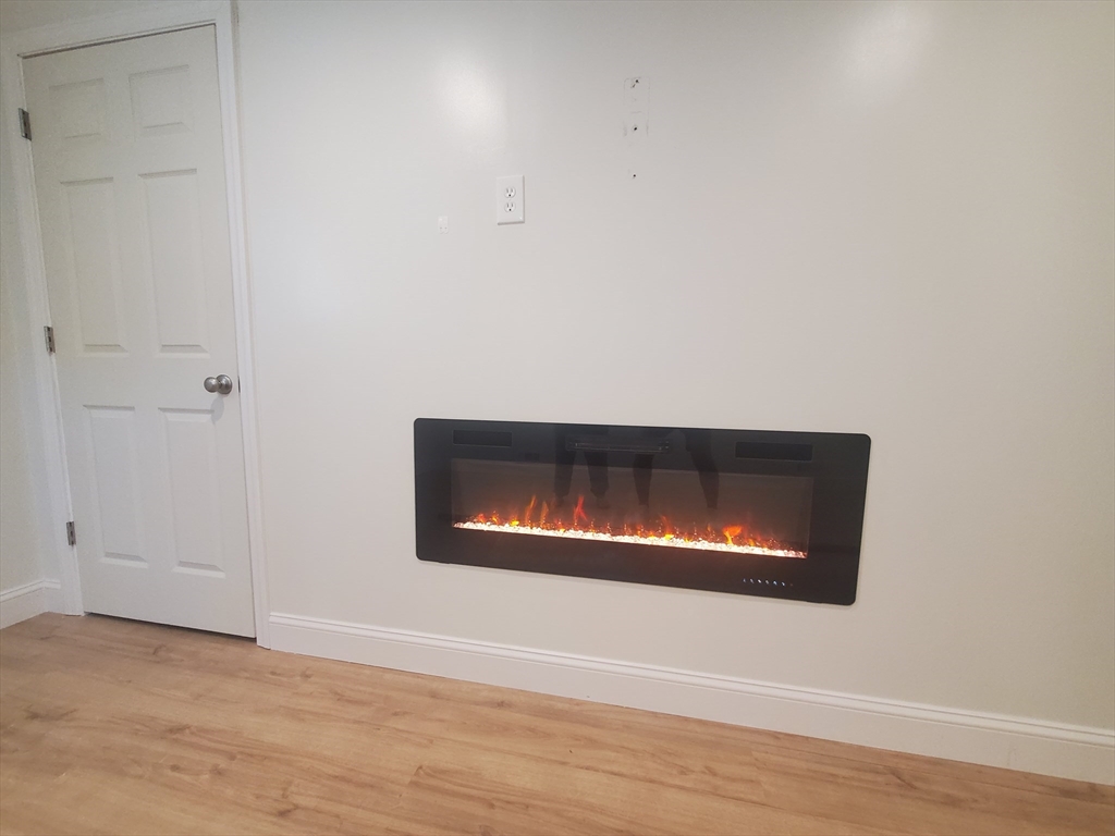 133 Ashcroft # 1