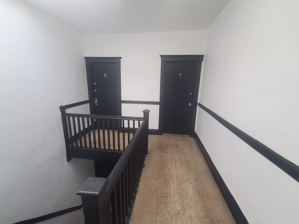 72 Walnut Park # 7