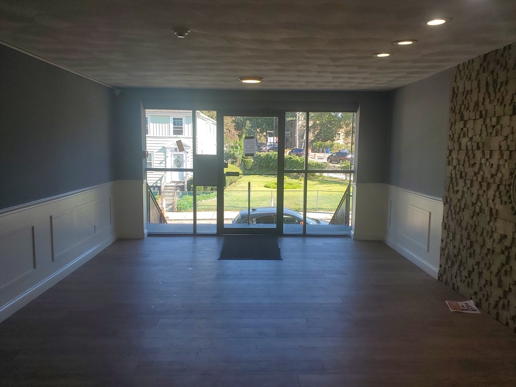 760 Cummins Highway # 36