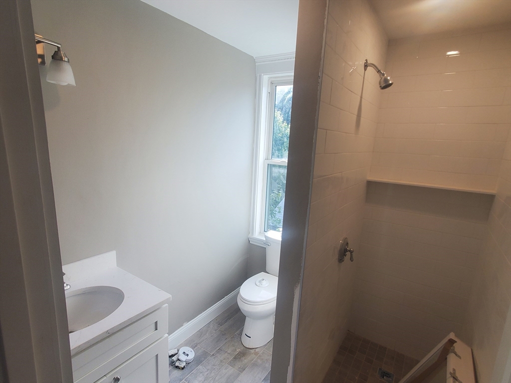 00 Pleasant Street # 3